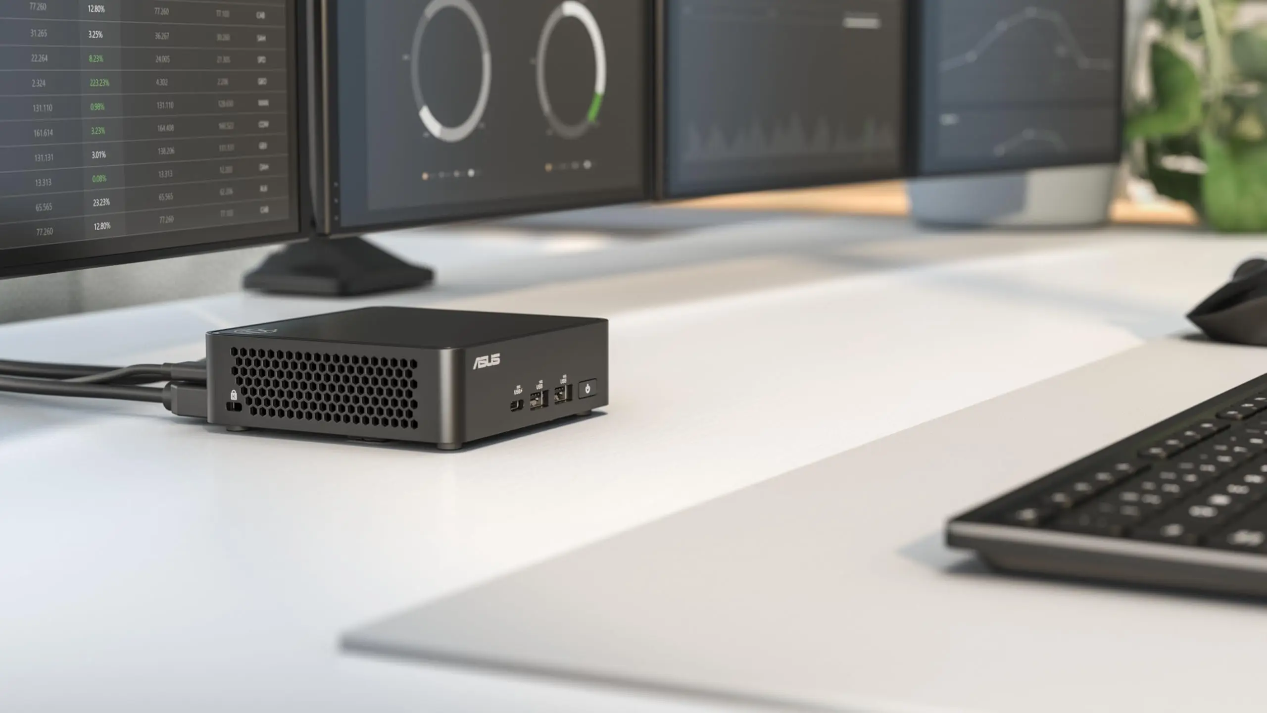مینی پی‌سی ایسوس NUC15CRHU5 Ultra 5 225H